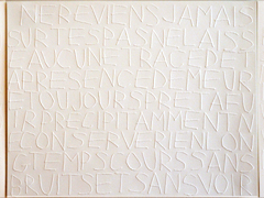 Dans ta peau, embossage sur paper, Emmanuel ARAGON, 2010